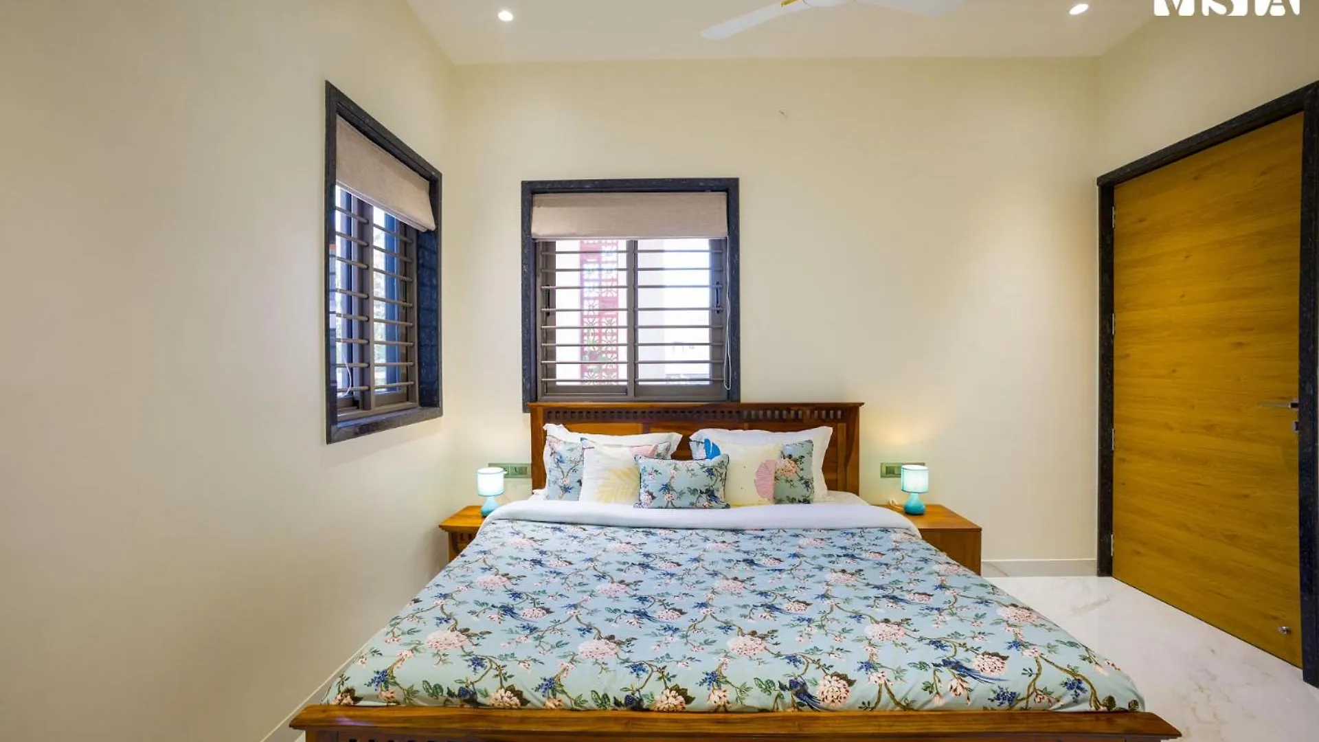 Nakeshatra Villa By Veo - Part Of Stayvista With Pool, Lawn, Balcony At City Center In 우다이푸르 인도