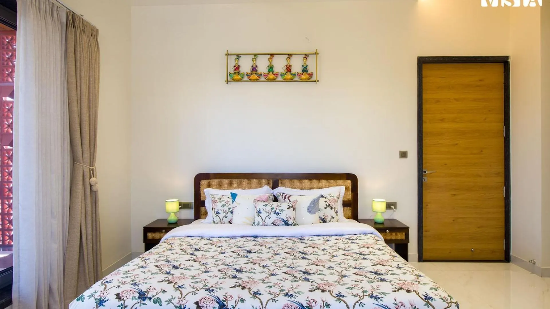 Nakeshatra Villa By Veo - Part Of Stayvista With Pool, Lawn, Balcony At City Center In 우다이푸르 0*,  인도